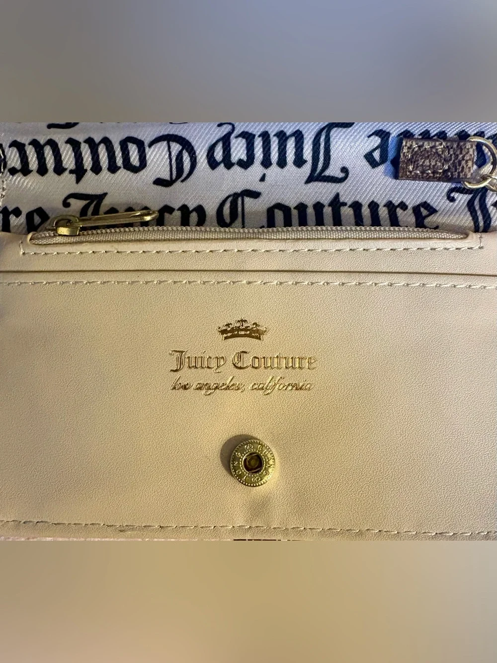 Juicy Couture close up